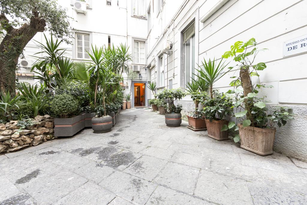 Appartement Aristovascio à Naples Extérieur photo