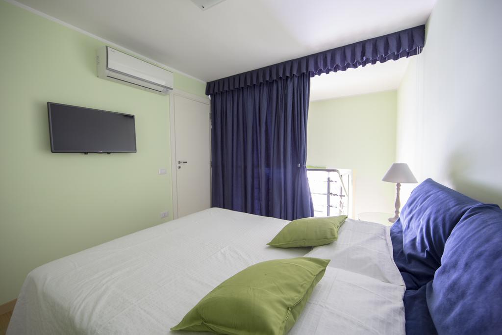 Appartement Aristovascio à Naples Extérieur photo