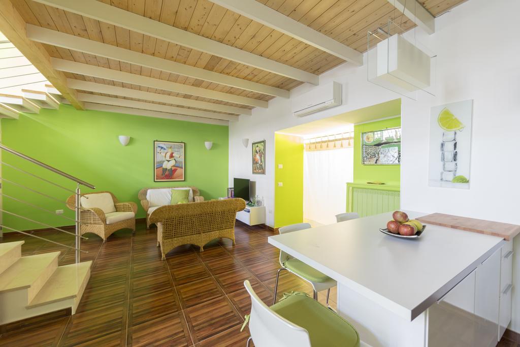 Appartement Aristovascio à Naples Extérieur photo