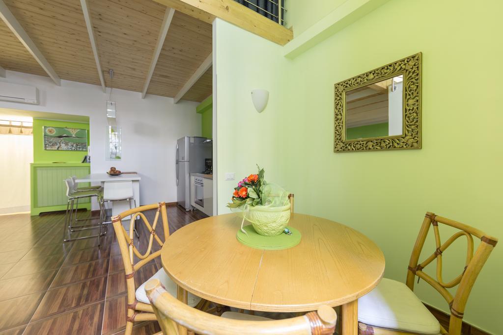 Appartement Aristovascio à Naples Extérieur photo
