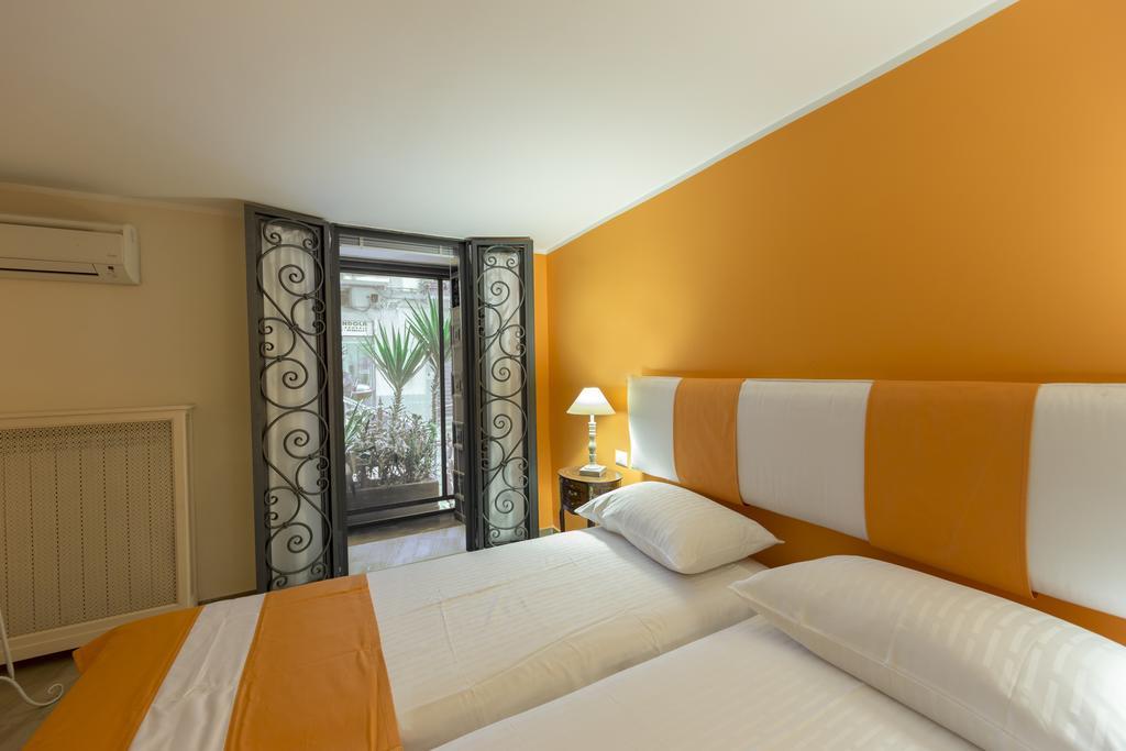 Appartement Aristovascio à Naples Extérieur photo